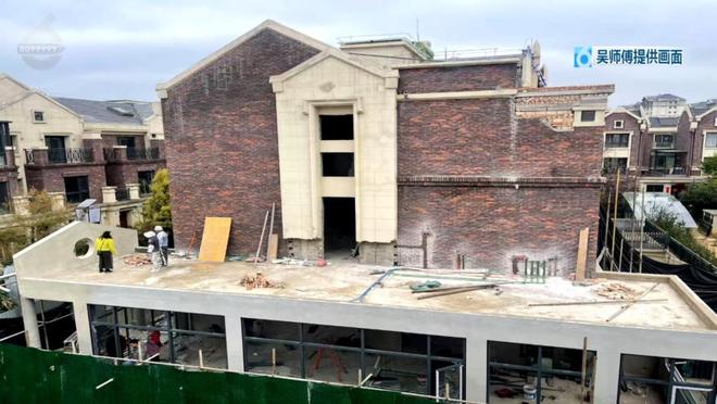 昆明一小区现“超大号违建”,已进入装修尾声!城管回应:7次制止施工,4次进行拆除反被业主起诉