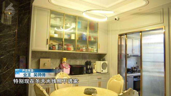 昆明一小区现“超大号违建”,已进入装修尾声!城管回应:7次制止施工,4次进行拆除反被业主起诉