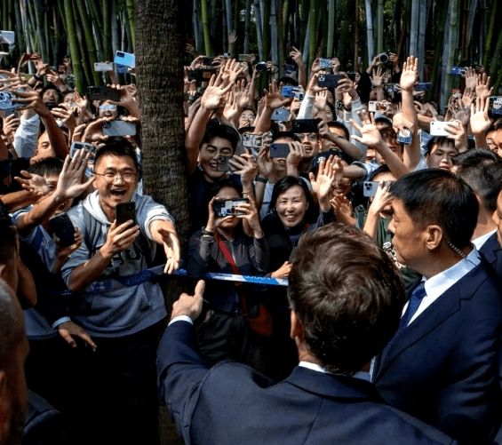 大外交丨“双重身份”马克龙明起第四次访华:代表法国推合作,代表欧洲谋对话